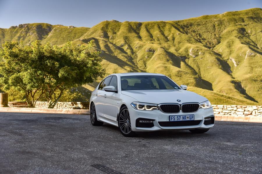  BMW 520d Sedan M Sport 2017 года  (ZA) (фото 15 из 23)